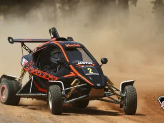 dirt games,engine power