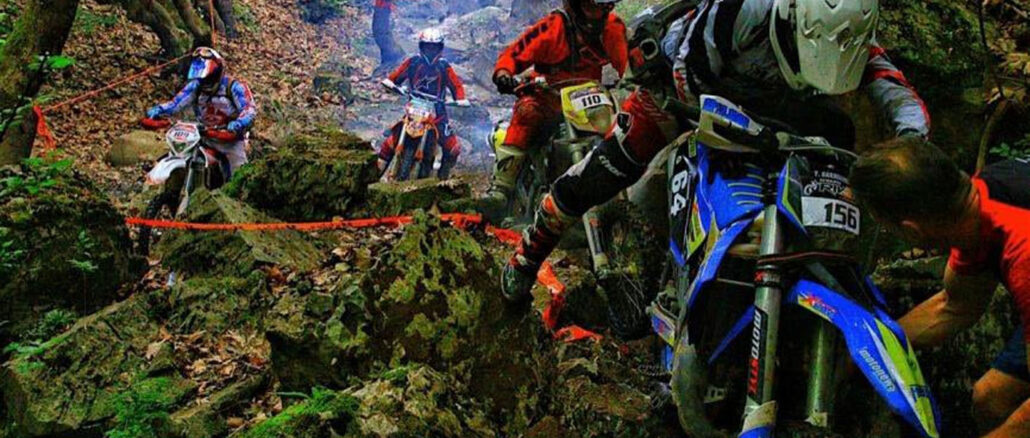 River- Hard- Enduro -Crossing- verroia-engine-power-amotoe