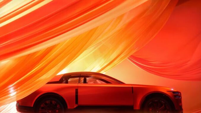 toyota-corolla-concept-kai-to-century-luxury-coupe-se-proti-parousiasi