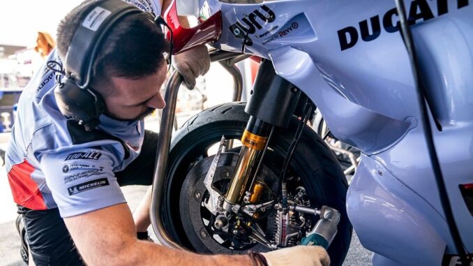 i-thermokrasia-ton-frenon-sto-motogp-to-aorato-orio-anamesa-sti-niki-kai-stin-katastrofi 2 i-thermokrasia-ton-frenon-sto-motogp-to-aorato-orio-anamesa-sti-niki-kai-stin-katastrofi