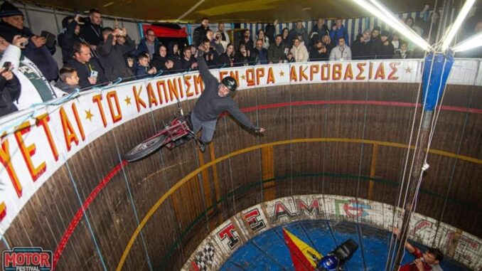 ta-pio-diasima-michanakia-tou-kinimatografou-se-ellada-kai-exoteriko