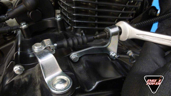 to-telos-tou-syblekti-i-epanastasi-ton-amt-kivotion-to-2026-kai-pos-oi-bmw-yamaha-kai-ktm-allazoun-ti-motosykleta to-telos-tou-syblekti-i-epanastasi-ton-amt-kivotion-to-2026-kai-pos-oi-bmw-yamaha-kai-ktm-allazoun-ti-motosykleta