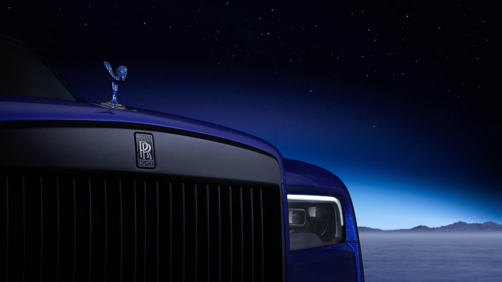 rolls-royce-cullinan-blue-shadow-ena-taxidi-stin-akri-tou-diastimatos | ENGINE POWER rolls-royce-cullinan-blue-shadow-ena-taxidi-stin-akri-tou-diastimatos