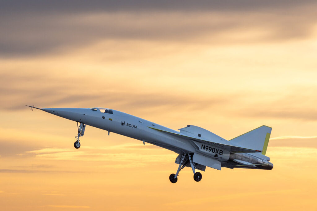 boom-xb-1-i-anagennisi-ton-yperichitikon-ptiseon