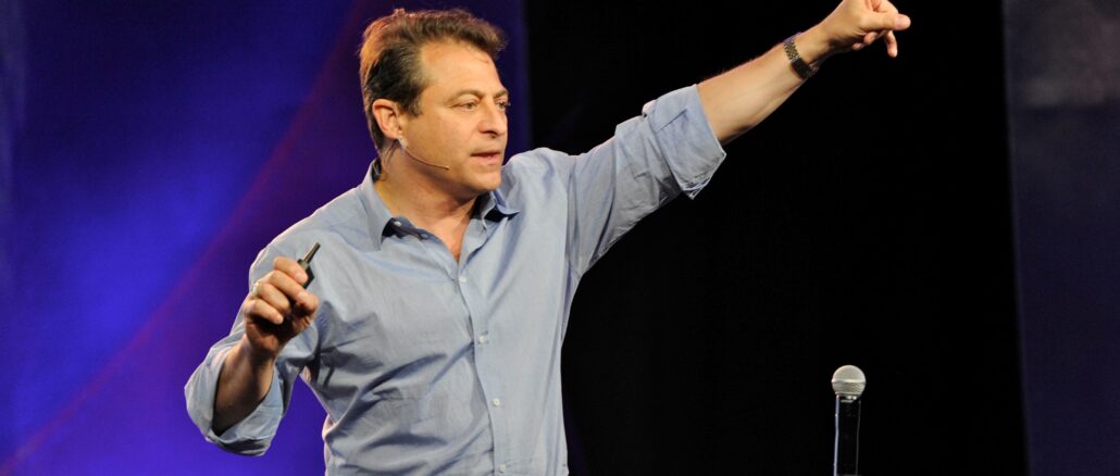 Ο Peter H. Diamandis σε εκδήλωση του XPRIZE. Φωτογραφία XPRIZE Foundation, CC BY 2.0 via Wikimedia Commons.