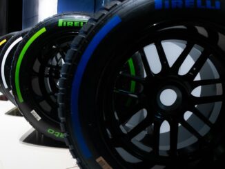 Ελαστικά Formula 1 σε έκθεση για το άρθρο «Graining και blistering στη F1: Γιατί χάνεται η πρόσφυση» του Engine Power.